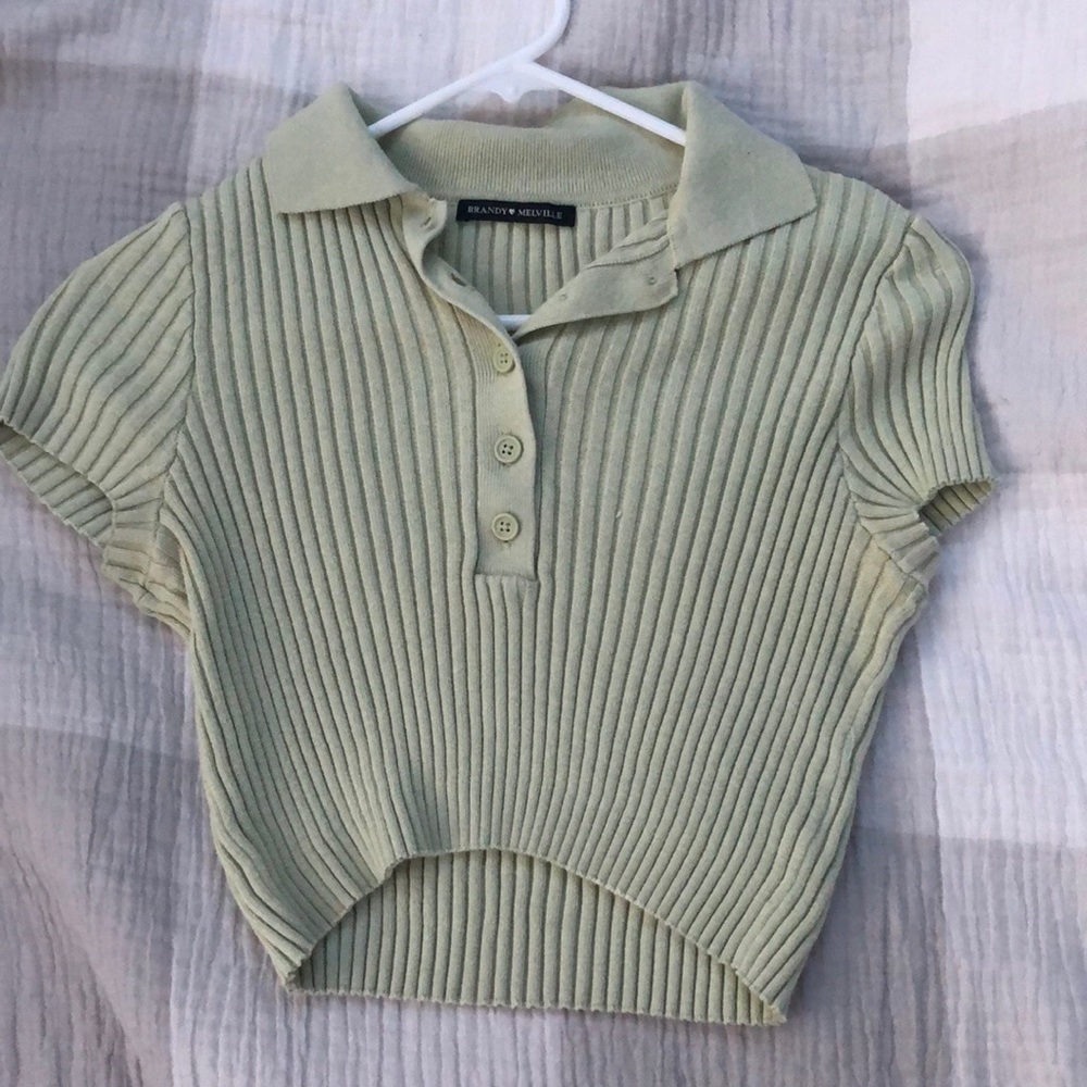 green collared cropped brandy shirt💚